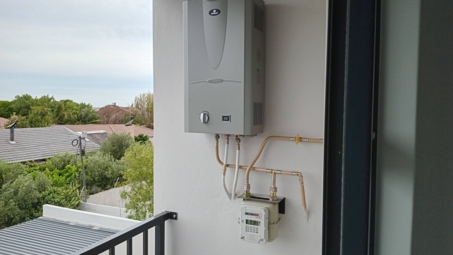 2 Bedroom Property for Sale in Table View Western Cape